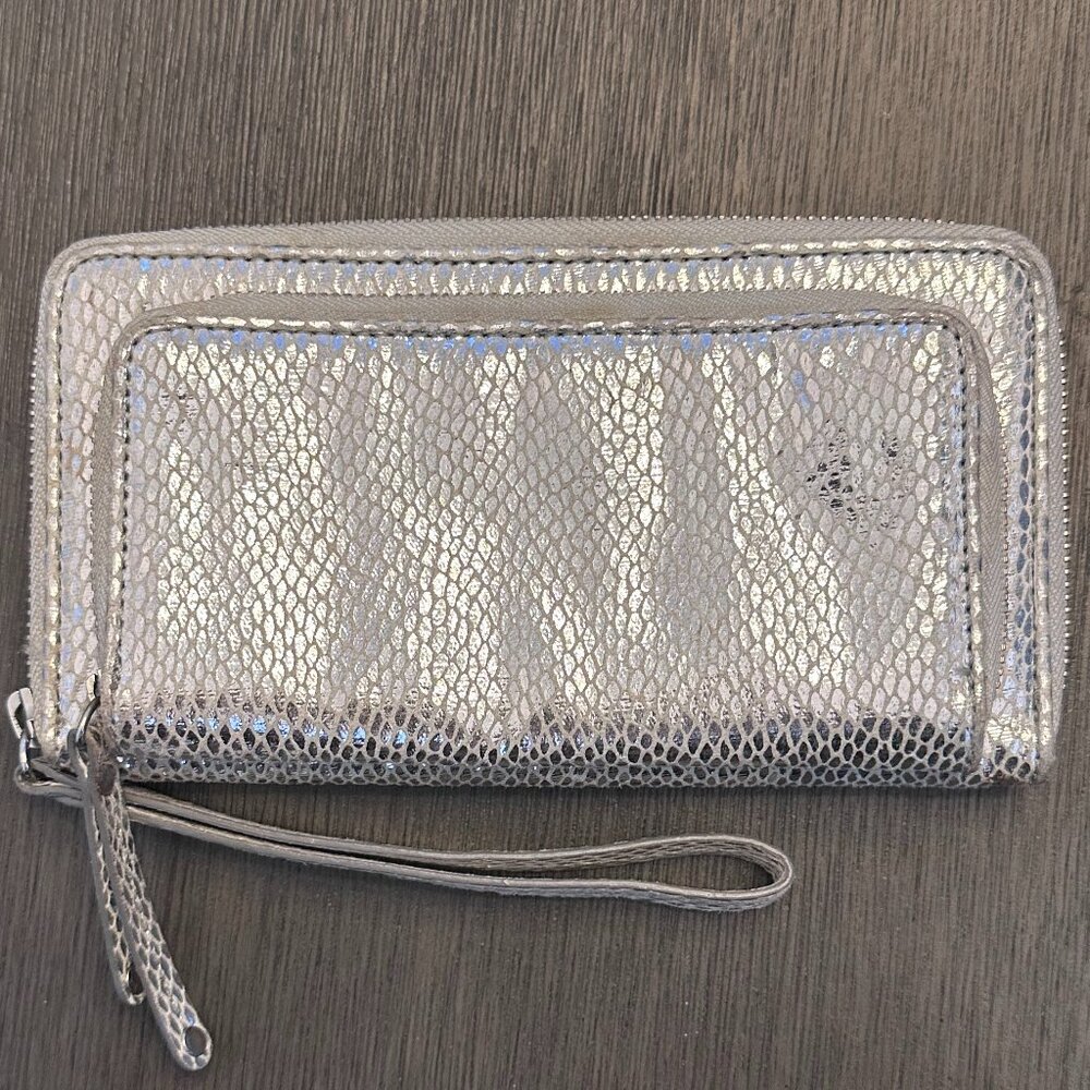 Wristlet Clutch in Metallic Animal Print